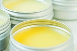 Volksheilmittel zur Behandlung der zervikalen Osteochondrose.